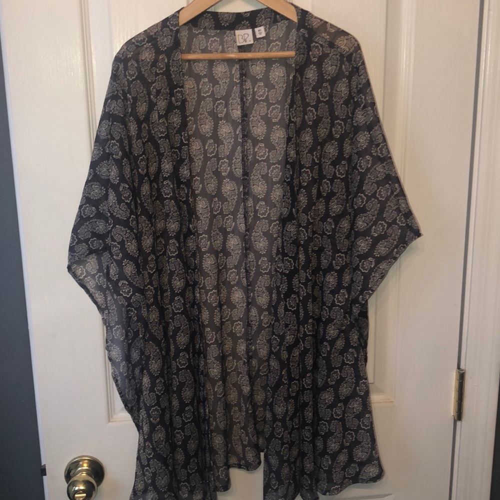 NORDSTROM || BP Kimono - Picture 1 of 4